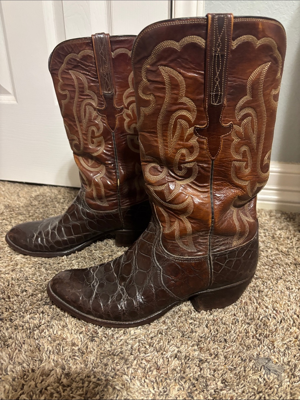 Vintage women’s lucchese